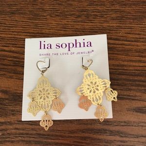 Gold dangle earrings